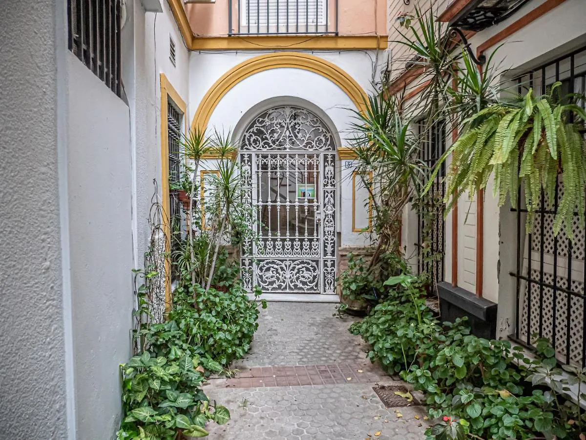 Sebrilla Apartamento Gonzalo Apartment Seville
